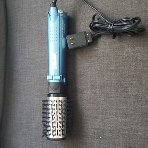 Babyliss Pro Nano Titanium Rotating Ionic Hot Air Brush